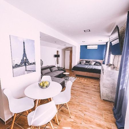 Unicorn Hrensko Apartment Bagian luar foto