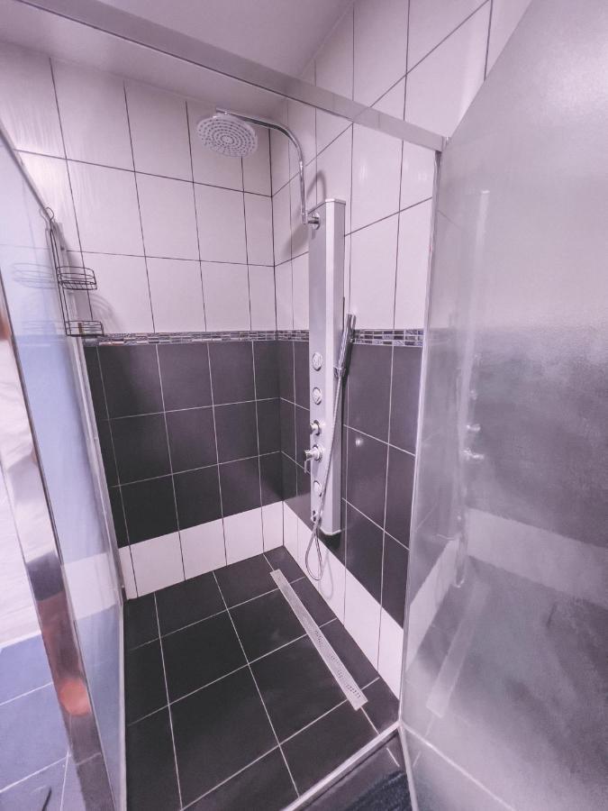 Unicorn Hrensko Apartment Bagian luar foto