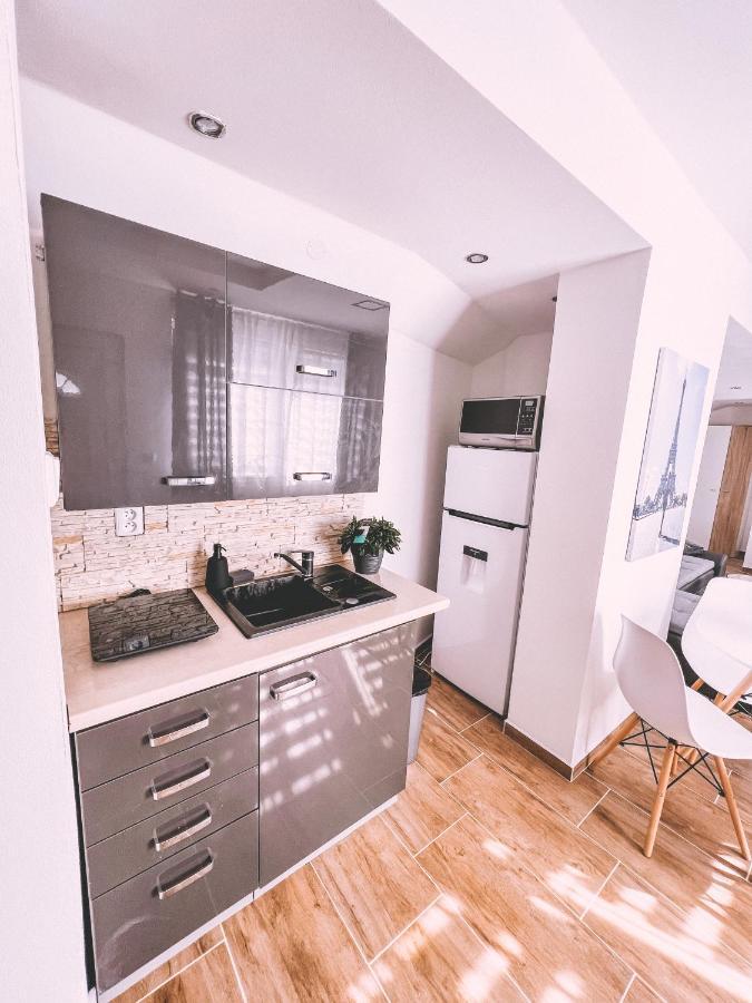 Unicorn Hrensko Apartment Bagian luar foto