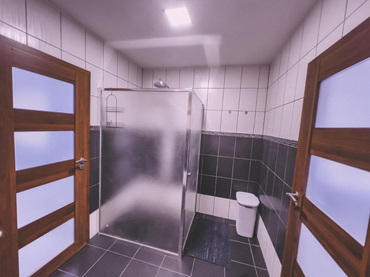 Unicorn Hrensko Apartment Bagian luar foto